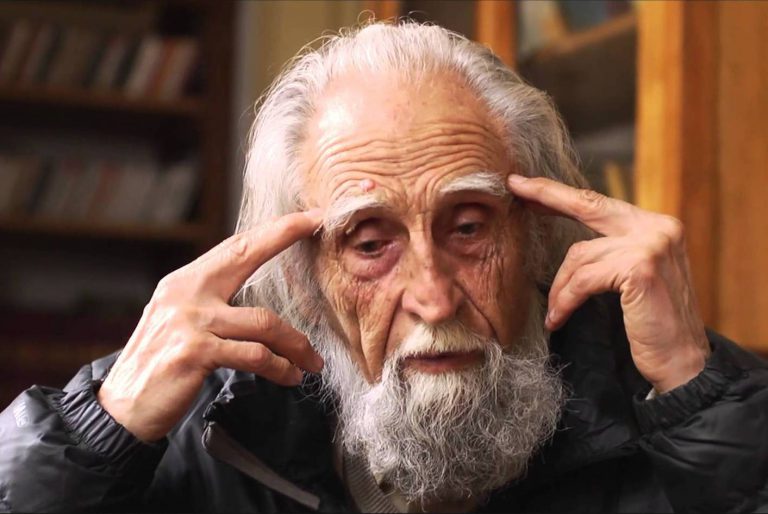 Gastón Soublette, filósofo chileno: “Los estallidos sociales muestran que la falta de solidaridad está llegando a su fin”